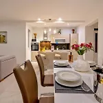 Hébergement de vacances Family Friendly House With A Swimming Pool Lumbarda, Korcula - 23775 *