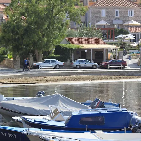 Family Friendly House With A Swimming Pool Lumbarda, Korcula - 23775 Nyaraló *