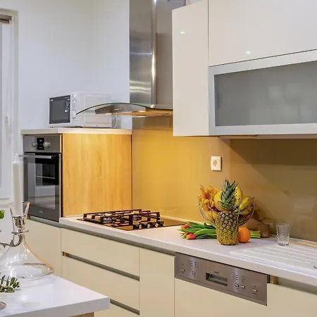 Vakantiehuis Family Friendly House With A Swimming Pool Lumbarda, Korcula - 23775 *