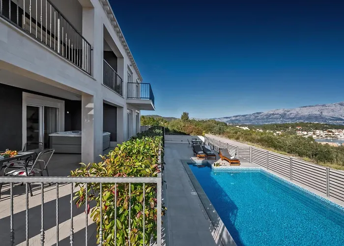 Family Friendly House With A Swimming Pool Lumbarda, Korcula - 23775 Nyaraló