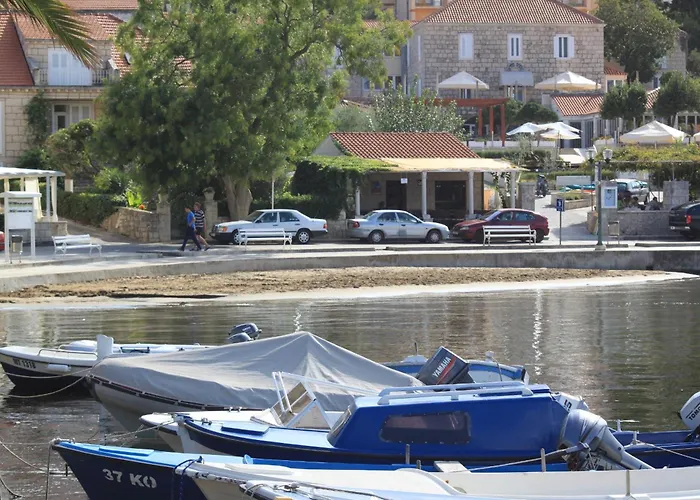 Family Friendly House With A Swimming Pool Lumbarda, Korcula - 23775 Nyaraló *