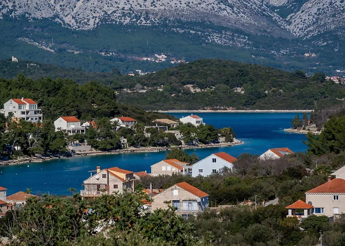 Family Friendly House With A Swimming Pool Lumbarda, Korcula - 23775 Nyaraló *